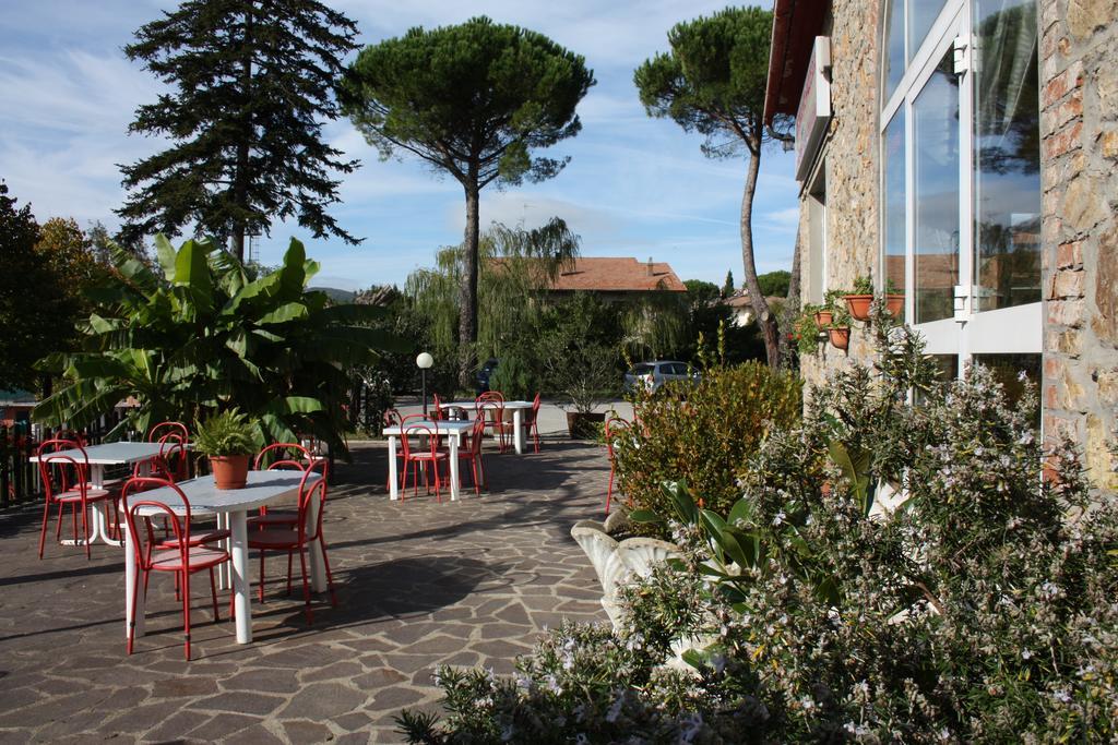 Hotel La Palazzina Chiusdino Exterior foto