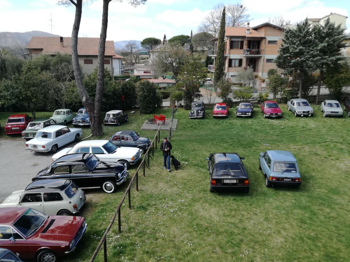 Hotel La Palazzina Chiusdino Exterior foto